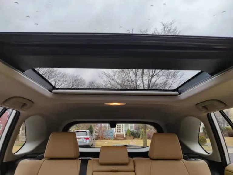 RAV4 Panoramic Sunroof