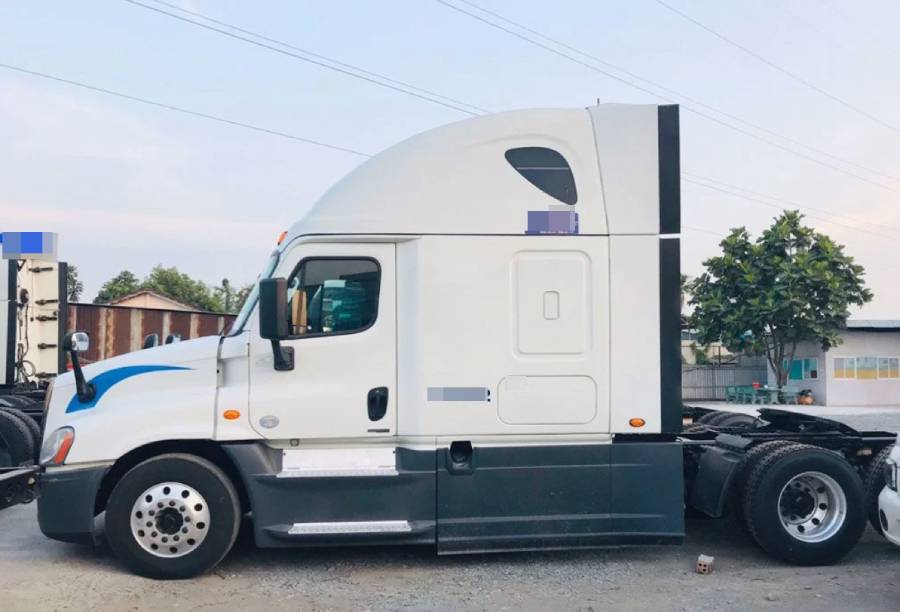 freightliner cascadia ac compressor not engaging