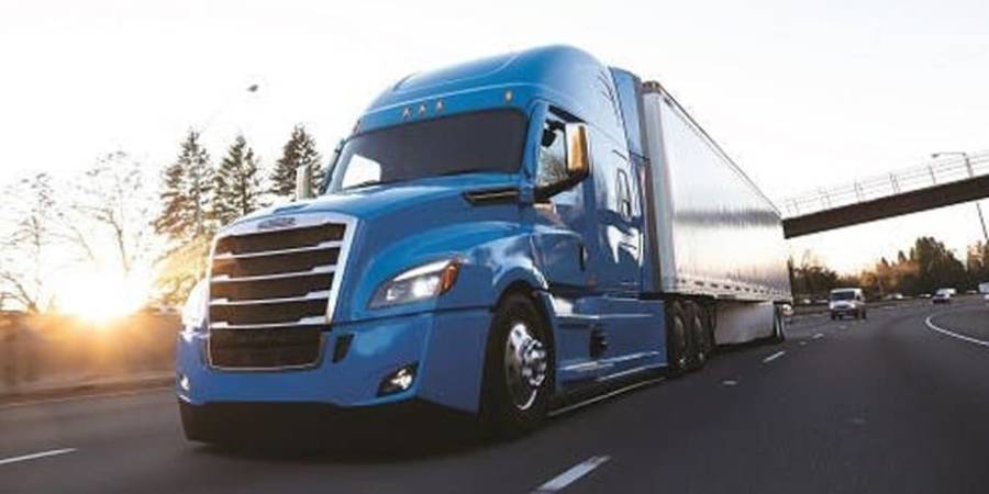 Freightliner Cascadia loses power while driving