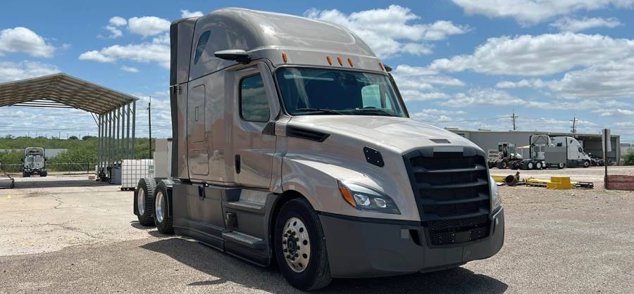 Freightliner Cascadia starter not engaging