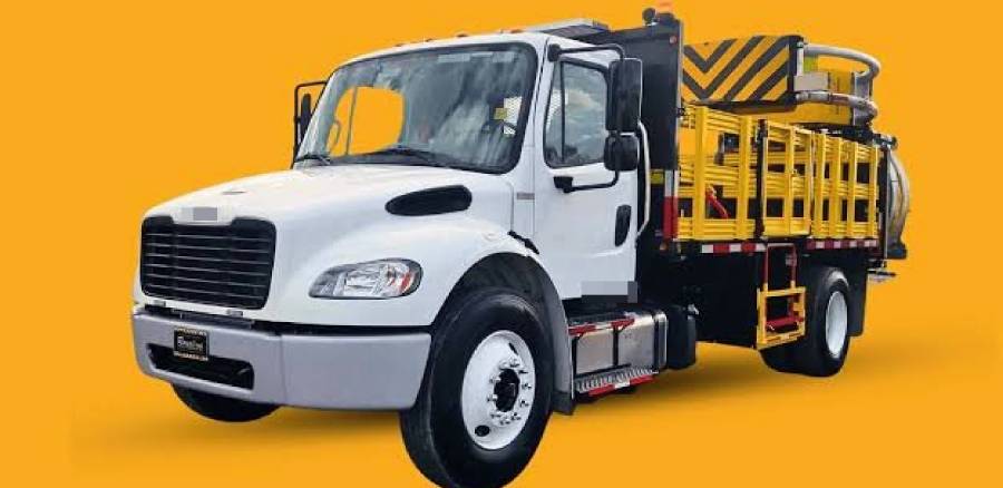 Freightliner M2 ABS light on