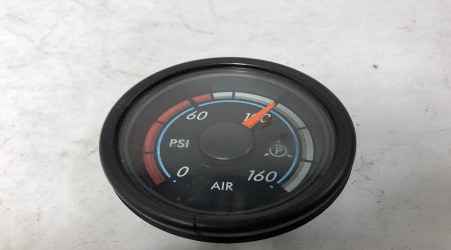 freightliner air pressure gauge problem