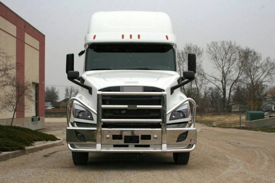 freightliner collision avoidance system problems
